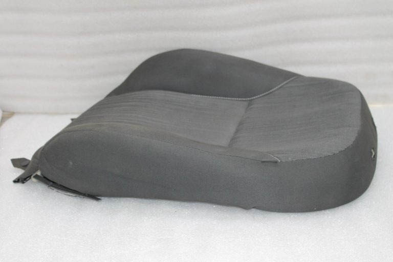 Opel Astra J Priekšējo kreiso sēdekļu atzveltne ar apsildāmu audumu TACX 13257213