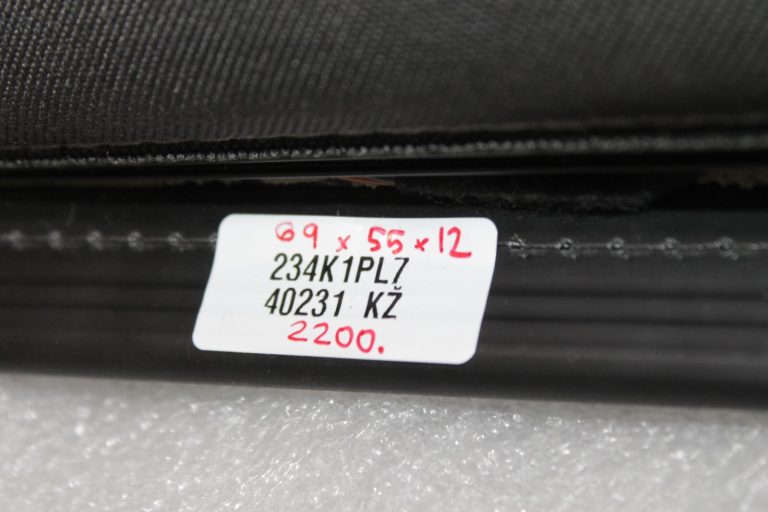 Opel Astra J Priekšējo kreiso sēdekļu atzveltne ar apsildāmu audumu TACX 13257213