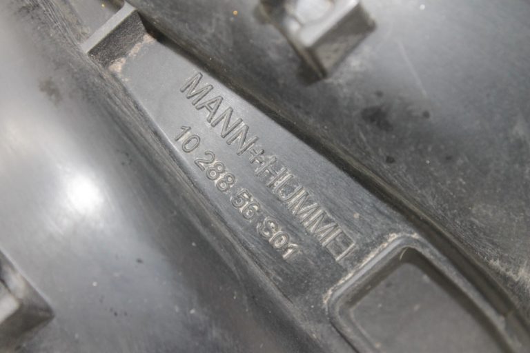 Oriģināls Toyota Avensis T27 1.8 2ZR-FAE ieplūdes kolektors 171200T041, 1712037011