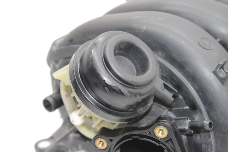 Oriģināls Toyota Avensis T27 1.8 2ZR-FAE ieplūdes kolektors 171200T041, 1712037011