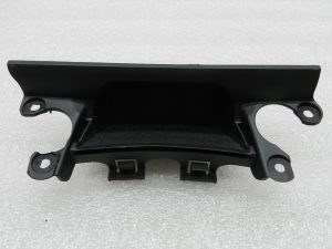 Chevrolet Captiva oriģinālais centrālās konsoles nodalījums 20990080