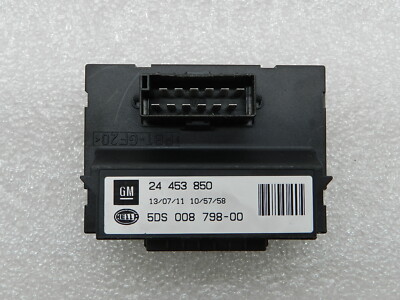 OPEL Astra H Zafira B Piekabes sakabes vadības bloks GM 24453850
