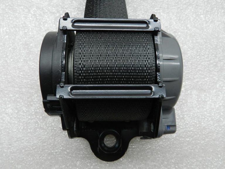 Chevrolet Captiva oriģinālā aizmugurējā drošības josta, kreisā 95416745