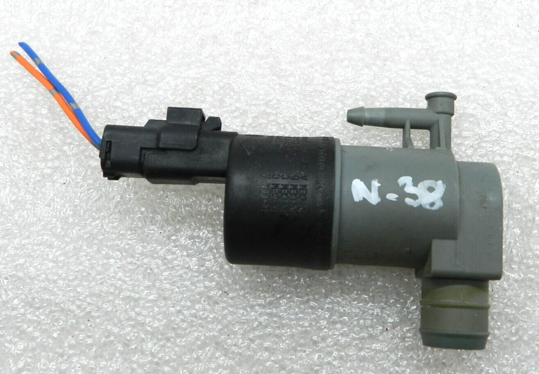 Nissan Navara II Oriģinālais mazgāšanas tvertnes sūkņa motors 9641553880