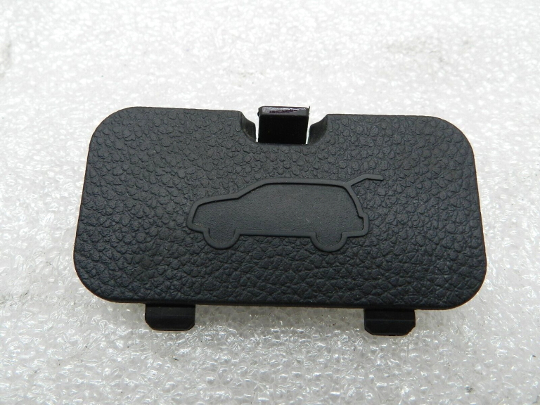 Hyundai i40 Oriģinālais dekoratīvais bagāžnieka vāks