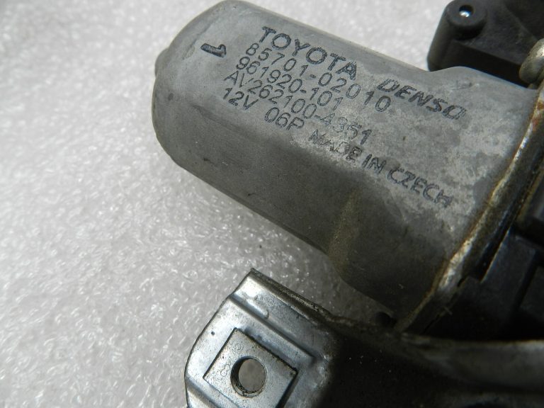 Toyota Avensis T27 Oriģinālais logu regulators priekšējais labais
