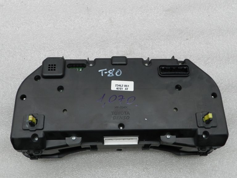 Toyota Avensis T27 oriģināls spidometrs benzīns 83800-05K92