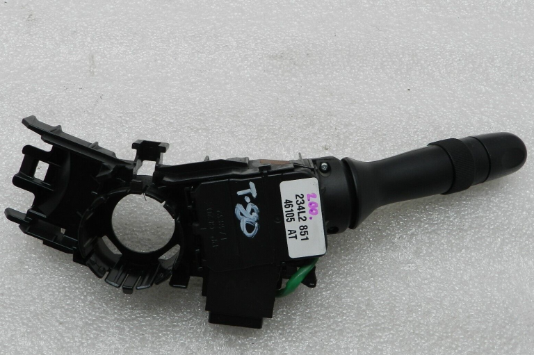 Toyota Avensis T27 oriģinālais indikatoru slēdzis stūres kolonnas slēdzis 8414005190