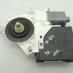 VW Tiguan 5N Logu regulatora motora durvju vadības bloks priekšējais labais 5N0959702E