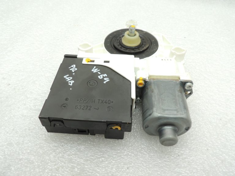 VW Tiguan 5N Logu regulatora motora durvju vadības bloks priekšējais labais 5N0959702E