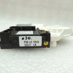 VW Tiguan 5N Logu regulatora motora durvju vadības bloks priekšējais labais 5N0959702E