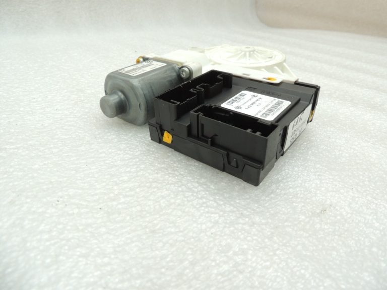 VW Tiguan 5N Logu regulatora motora durvju vadības bloks priekšējais kreisais 5N0959701E