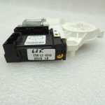 VW Tiguan 5N Logu regulatora motora durvju vadības bloks priekšējais kreisais 5N0959701E