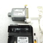 VW Tiguan 5N Logu regulatora motora durvju vadības bloks priekšējais kreisais 5N0959701E
