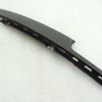Opel Insignia B Priekšējo kreiso durvju līstes ārējais vāks 39118651