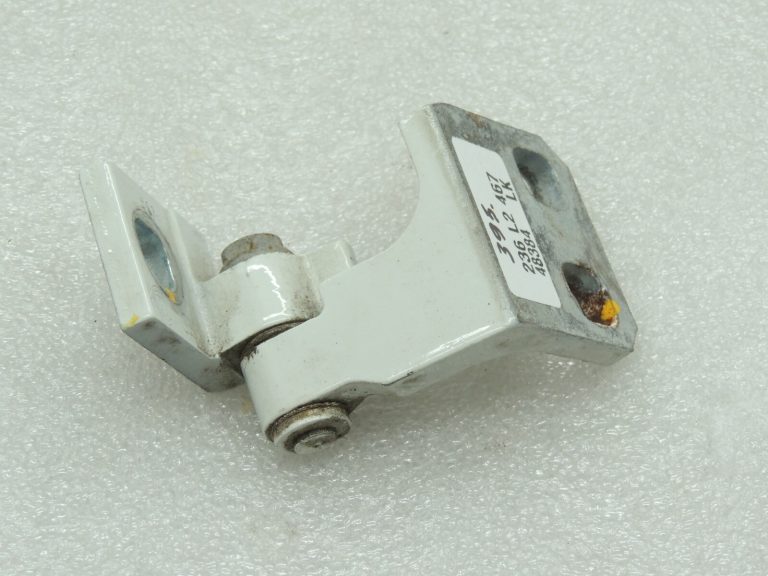 Alfa Romeo Giulietta 940 296 BIANCO GHIACCIO Kreisais apakšējais durvju šarnīrs 50525348