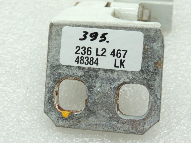 Alfa Romeo Giulietta 940 296 BIANCO GHIACCIO Kreisais apakšējais durvju šarnīrs 50525348