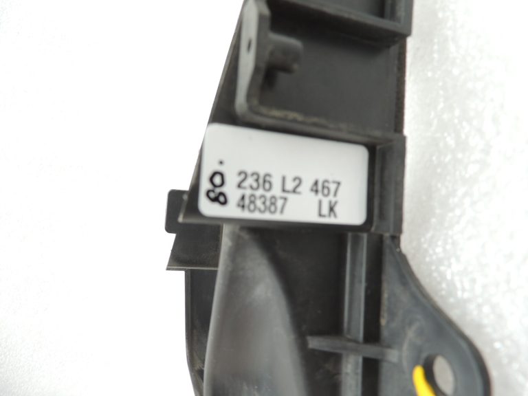 Alfa Romeo Giulietta 940 sildītāja kastes paneļi gaisa kondicioniera kastes vāks 51911054
