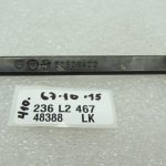 Alfa Romeo Giulietta 940 Priekšējā kreisā stikla tīrītāja roka 50509402 Stikla tīrītāja roka kreisā pusē