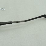 Alfa Romeo Giulietta 940 Priekšējā kreisā stikla tīrītāja roka 50509402 Stikla tīrītāja roka kreisā pusē