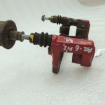 Alfa Romeo Giulietta 940 Aizmugurējais kreisais labais bremžu suporta kronšteins 77364524