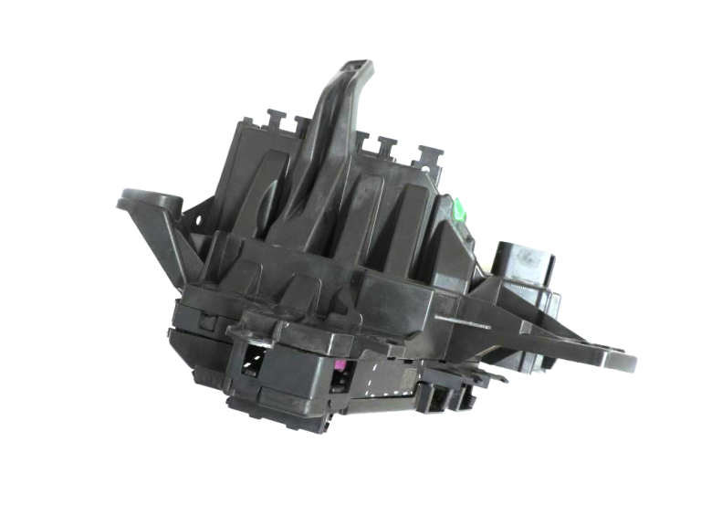 Mercedes W205 drošinātāju kārba drošinātāju termināla vadības bloks A2055402150