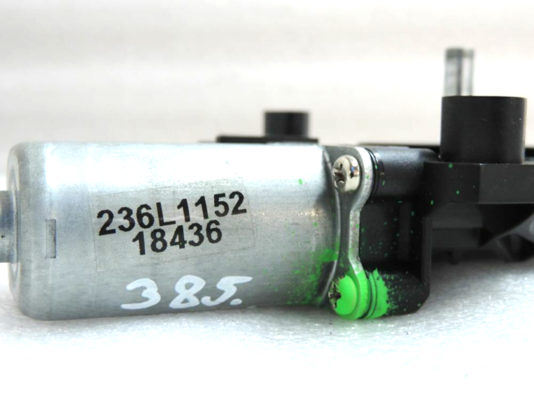 Mercedes W205 Aizmugurējā kreisā loga motors Logu motors A2059060301