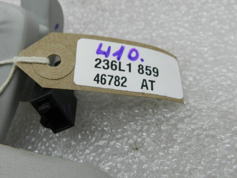 VW Touran oriģinālais saules aizsarglīdzeklis labajā pusē 1T0857551F
