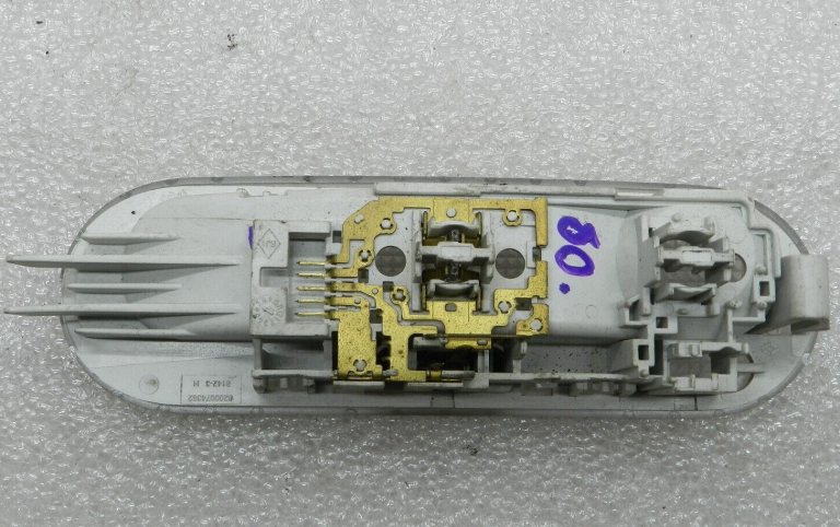 Nissan Note Verso Qashqai Oriģinālais salona apgaismojums 26430BC40A