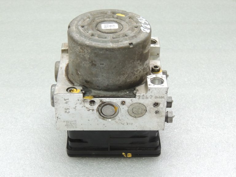 Renault Trafic III ABS sūkņa hidrauliskā bloka vadības bloks 476605919R 93457527