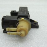 Renault Trafic III 1.6D 107kw Vivaro B Vakuuma vārsts Solenoīda vārsts 8200790180