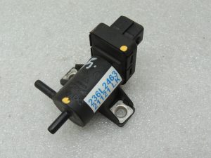 Renault Trafic III 1.6D 107kw Vivaro B Vakuuma vārsts Solenoīda vārsts 8200762162