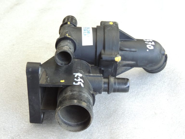Renault Trafic III 1.6DCI 107kw Vivaro B Termostata korpuss 110615482R 95522266