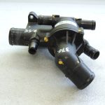 Renault Trafic III 1.6DCI 107kw Vivaro B Termostata korpuss 110615482R 95522266
