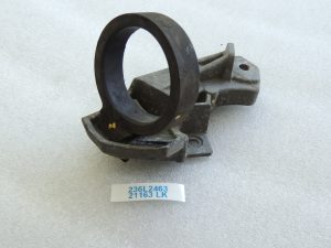 Renault Trafic III Vivaro B papildu ūdens sūkņa kronšteins 144C07329R 93450189