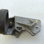 Renault Trafic III Vivaro B papildu ūdens sūkņa kronšteins 144C07329R 93450189