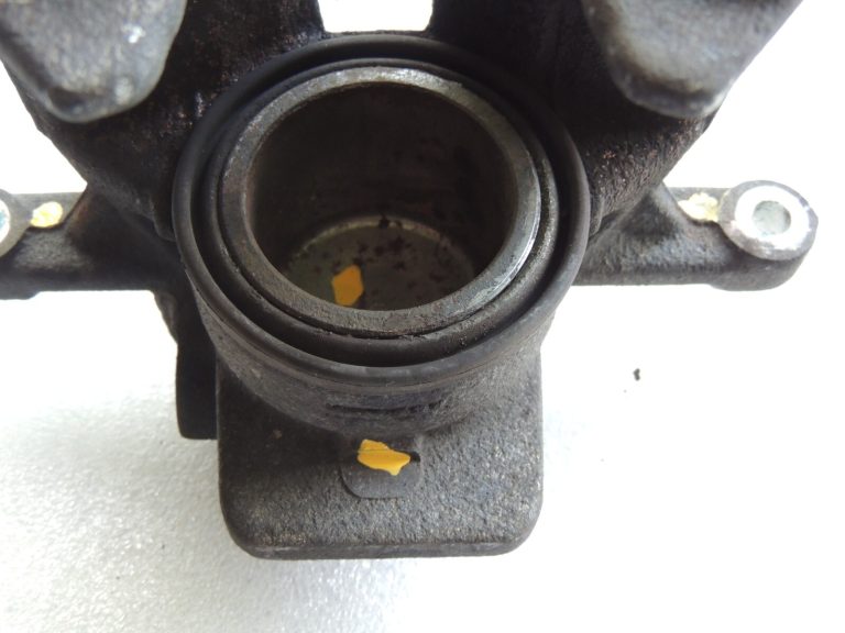 Mini Cooper R57 R56 R55 R58 R59 Bremžu suports priekšējais labais 34116778336 6778336