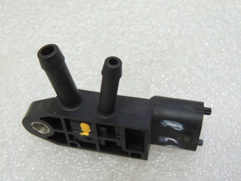Renault Trafic II 2.5 DCi G9U630 Gaisa spiediena sensors 0281002772, 8200469905