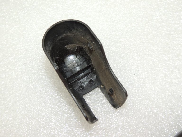 BMW X5 F15 Aizmugurējā vējstikla tīrītāja rokturis Aizmugurējais 61627294431 7294431 61627294430