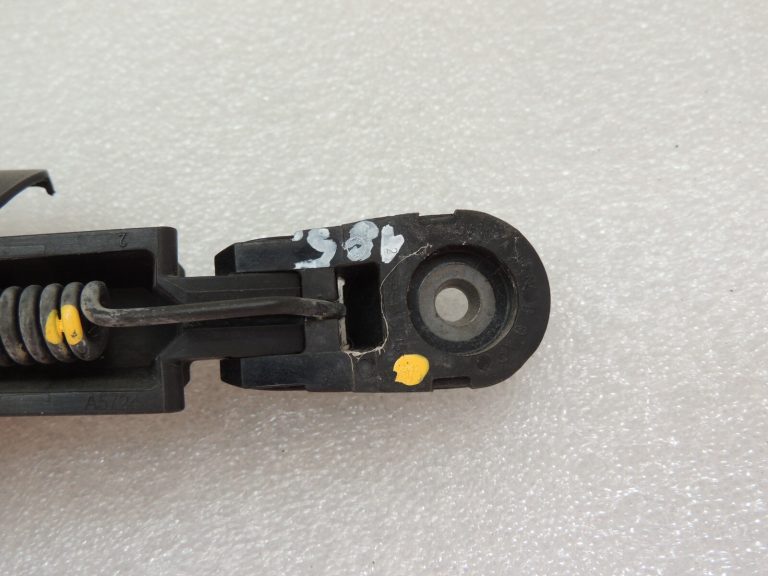 BMW X5 F15 Aizmugurējā vējstikla tīrītāja rokturis Aizmugurējais 61627294431 7294431 61627294430