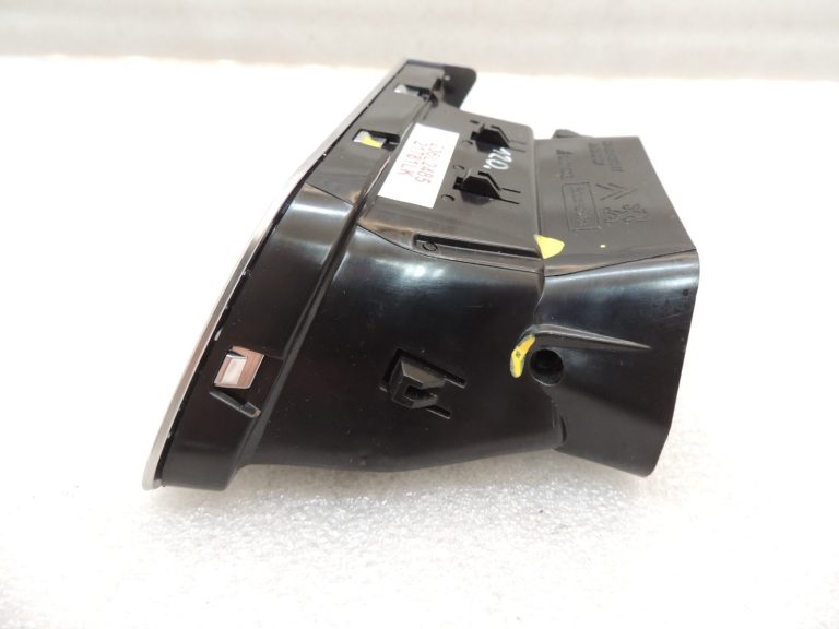Peugeot 508 Priekšējā kreisā ventilācijas atvere Gaisa vads 9686457377 8265QL