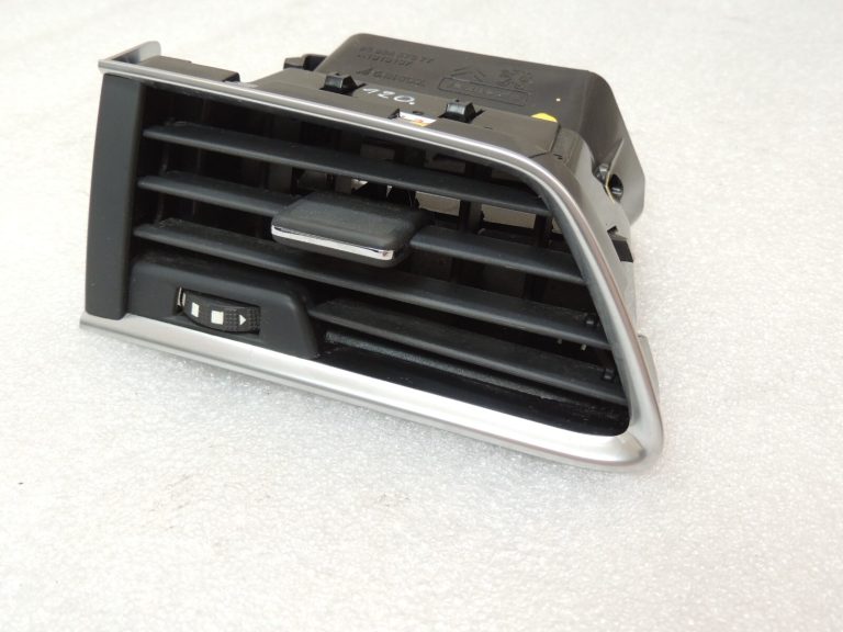 Peugeot 508 Priekšējā kreisā ventilācijas atvere Gaisa vads 9686457377 8265QL