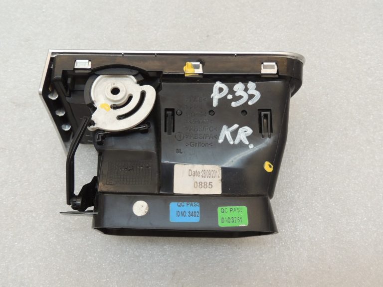 Peugeot 508 Priekšējā kreisā ventilācijas atvere Gaisa vads 9686457377 8265QL