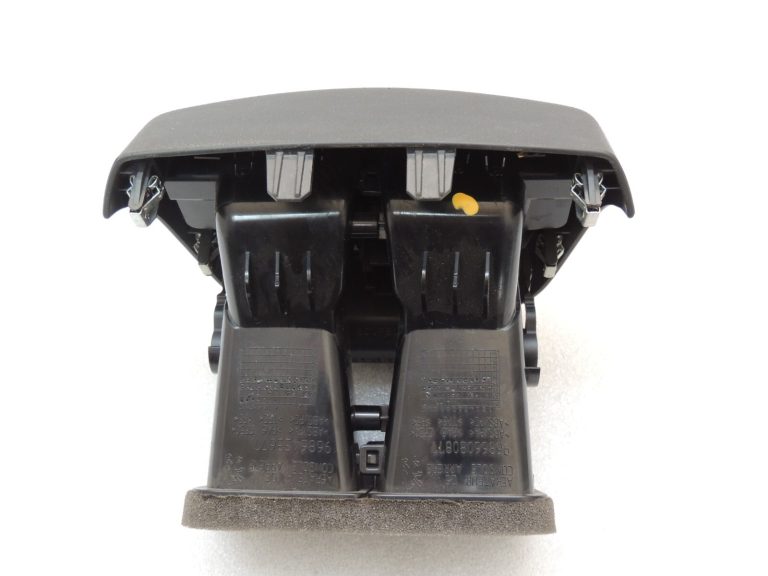 Peugeot 508 Aizmugurējā centrālā ventilācijas caurule Gaisa vads 96866080877 7591VG