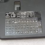 HONDA CR-V III 2.2 i-DTEC drošinātāju kārbas vāks 38256-SWY-E01