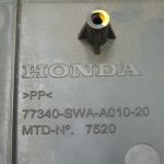 HONDA CR-V III drošinātāju kārbas vāks 77340-SWA-A010