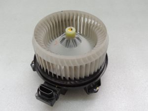 HONDA CR-V III ventilatora motors Iekšējā ventilatora ventilatora motors 79310-SWW-G11