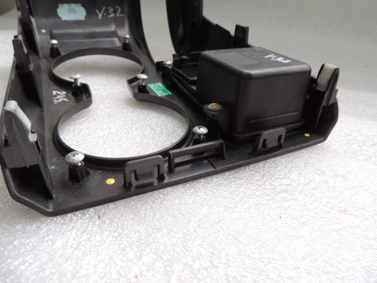 HONDA CR-V III MK3 Centrālās konsoles apdares vāks 83454-SWA-Y01ZC