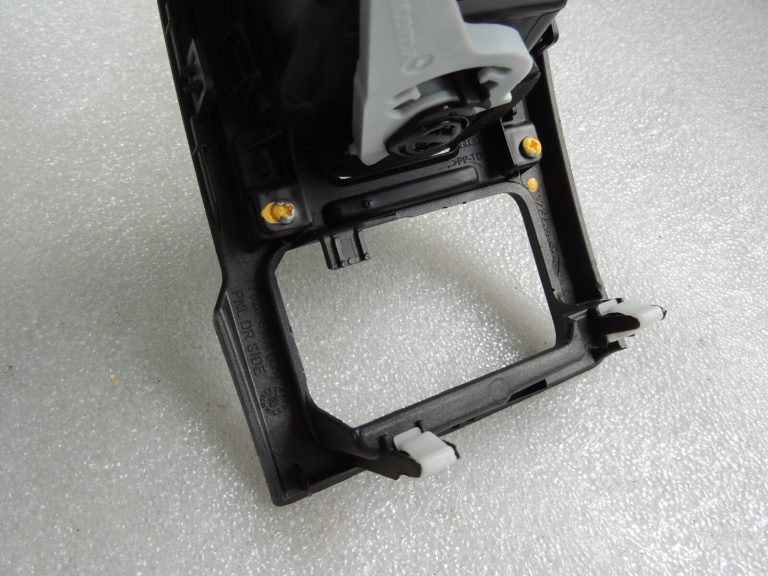 HONDA CR-V III MK3 Priekšējais kreisais gaisa ventilācijas kanāls 77625-SWW-G02ZC