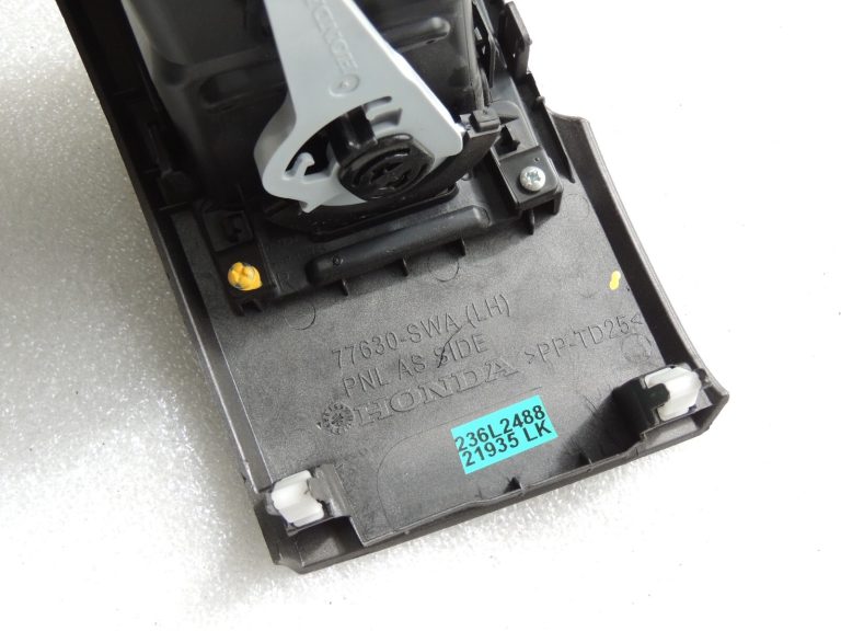HONDA CR-V III MK3 Priekšējā labā ventilācijas caurule 77630-SWW-G02ZC